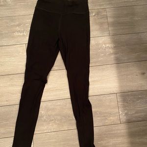 women’s black leggings